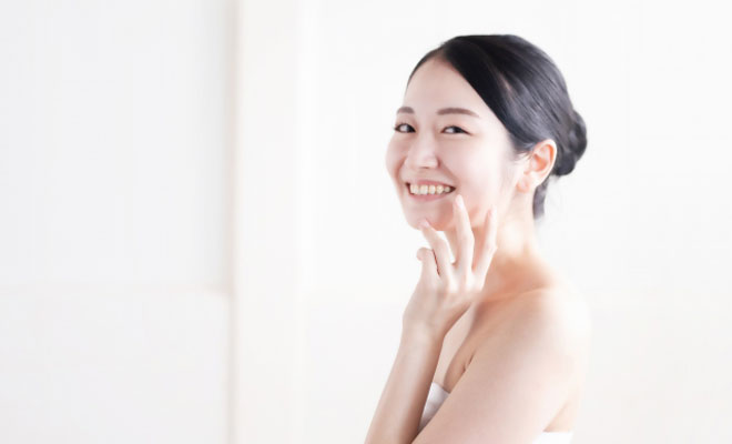 女性