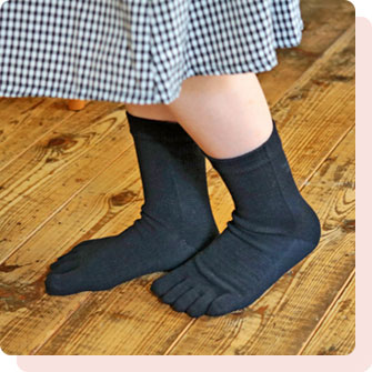 シルクと綿の5本指ソックス【絹木綿】