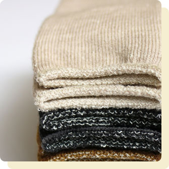 内側シルクのふんわりウールソックス