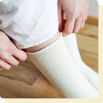 内側シルクのふんわりウールソックス